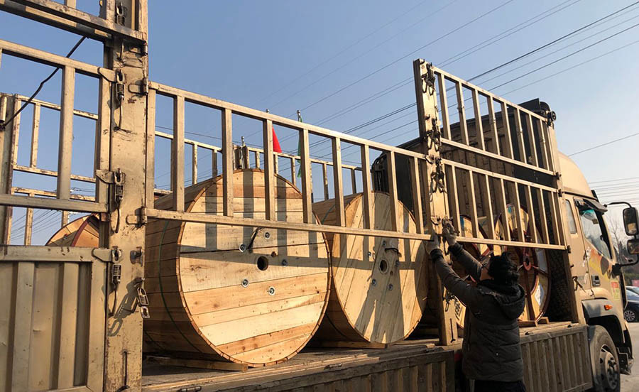 地埋光缆GYTA53与架空光缆GYTA的深度对比分析