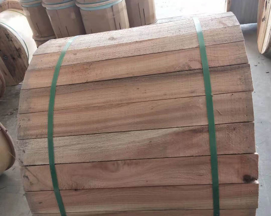 层绞式光缆和中心束管式光缆的区别？