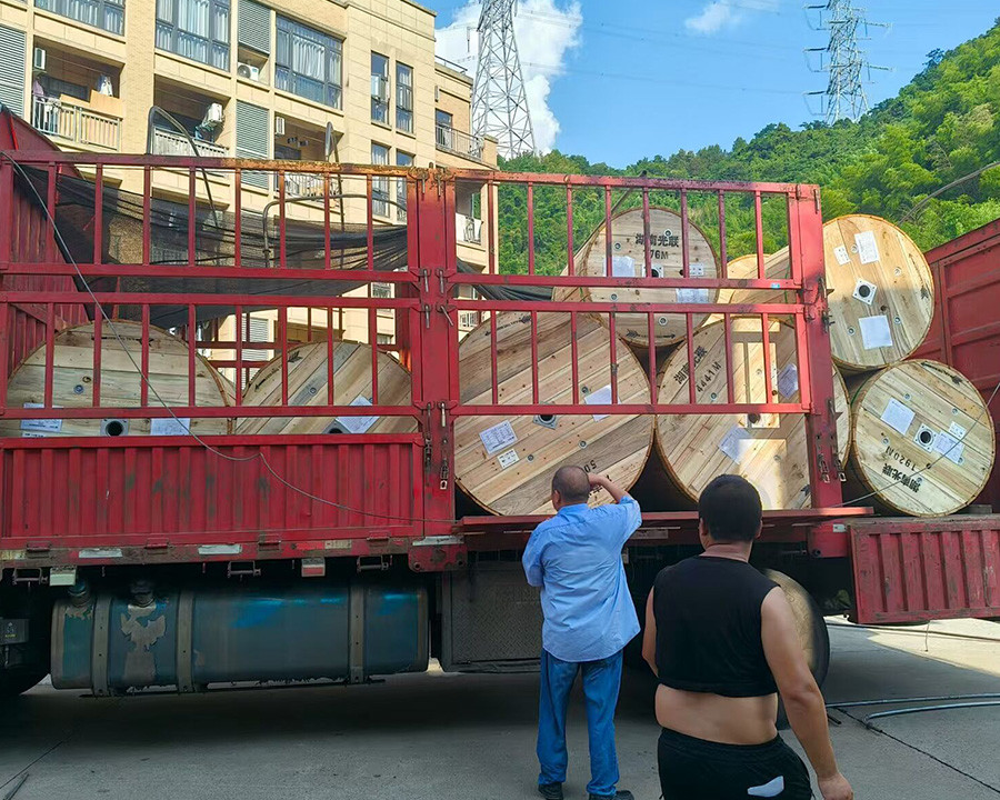 OPGW光缆单管和双管的区别？