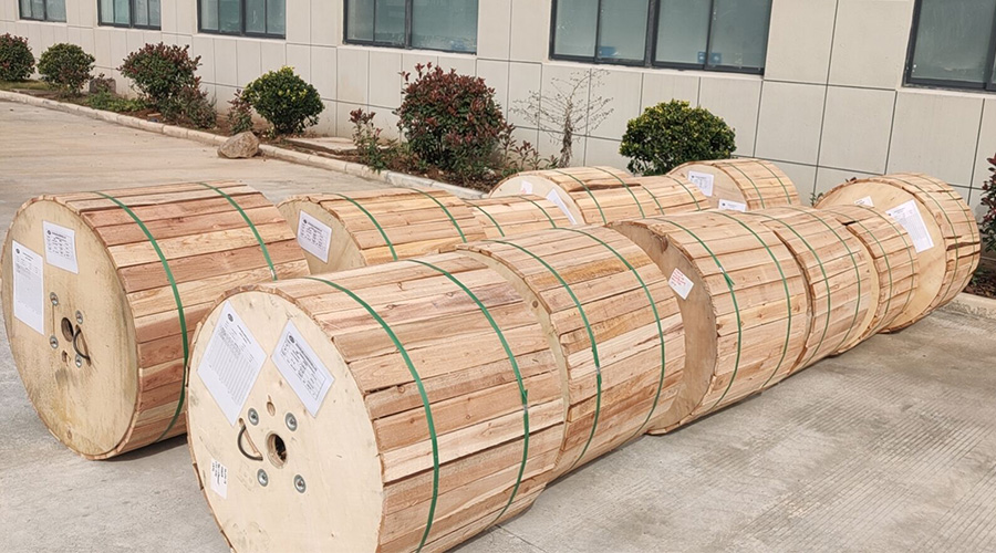 ADSS光缆与GYFTZY光缆的核心区别